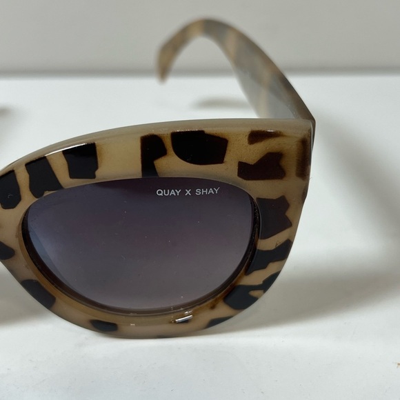 QUAY x SHAY Jinx Nomadchic Mitchell Sunglasses Desert Leopard MCM Glasses EUC - Picture 4 of 11
